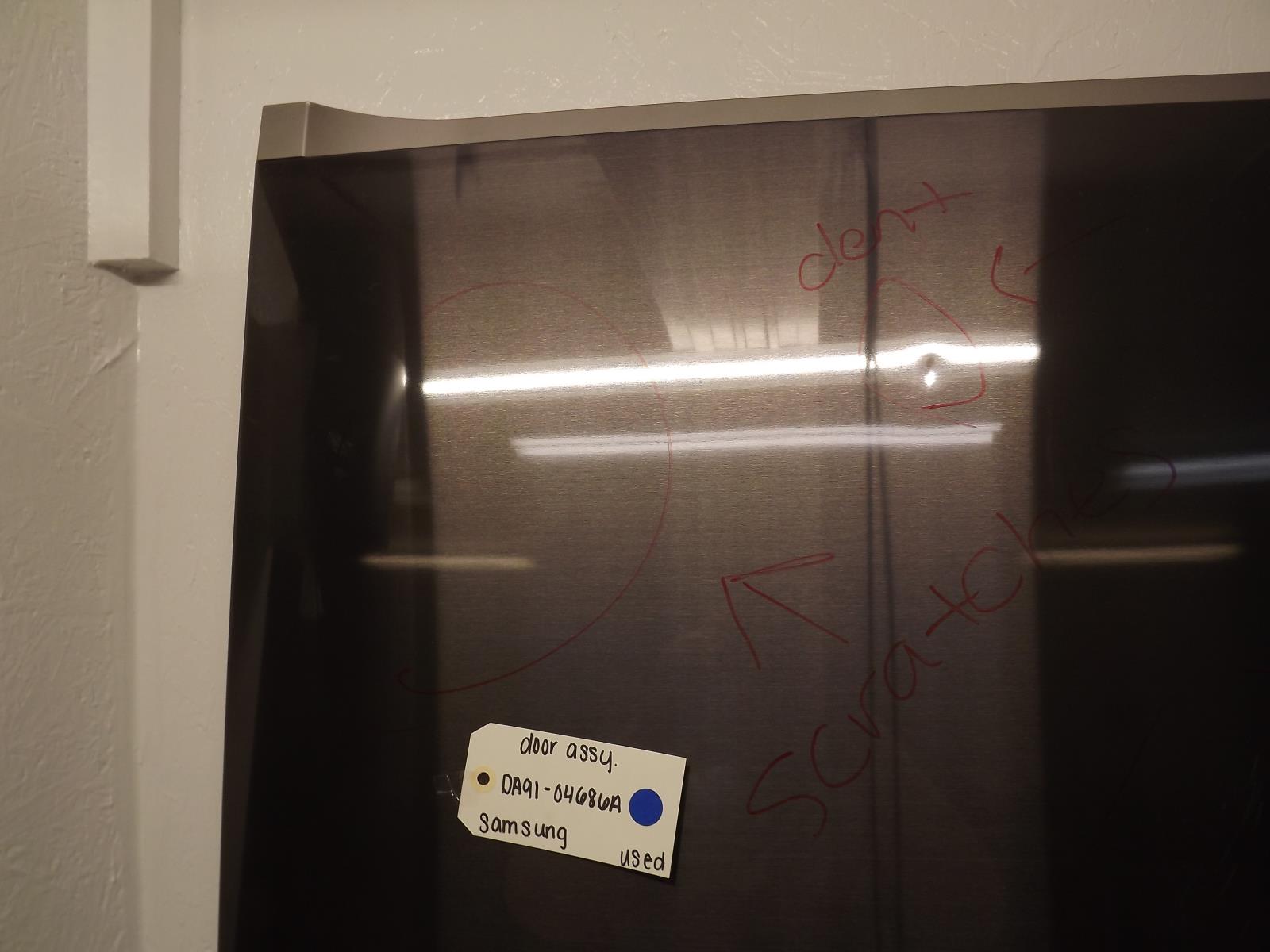 Samsung Refrigerator DA91-04686A Door Used Samsung Refrigerator DA91-04686A Door Used
